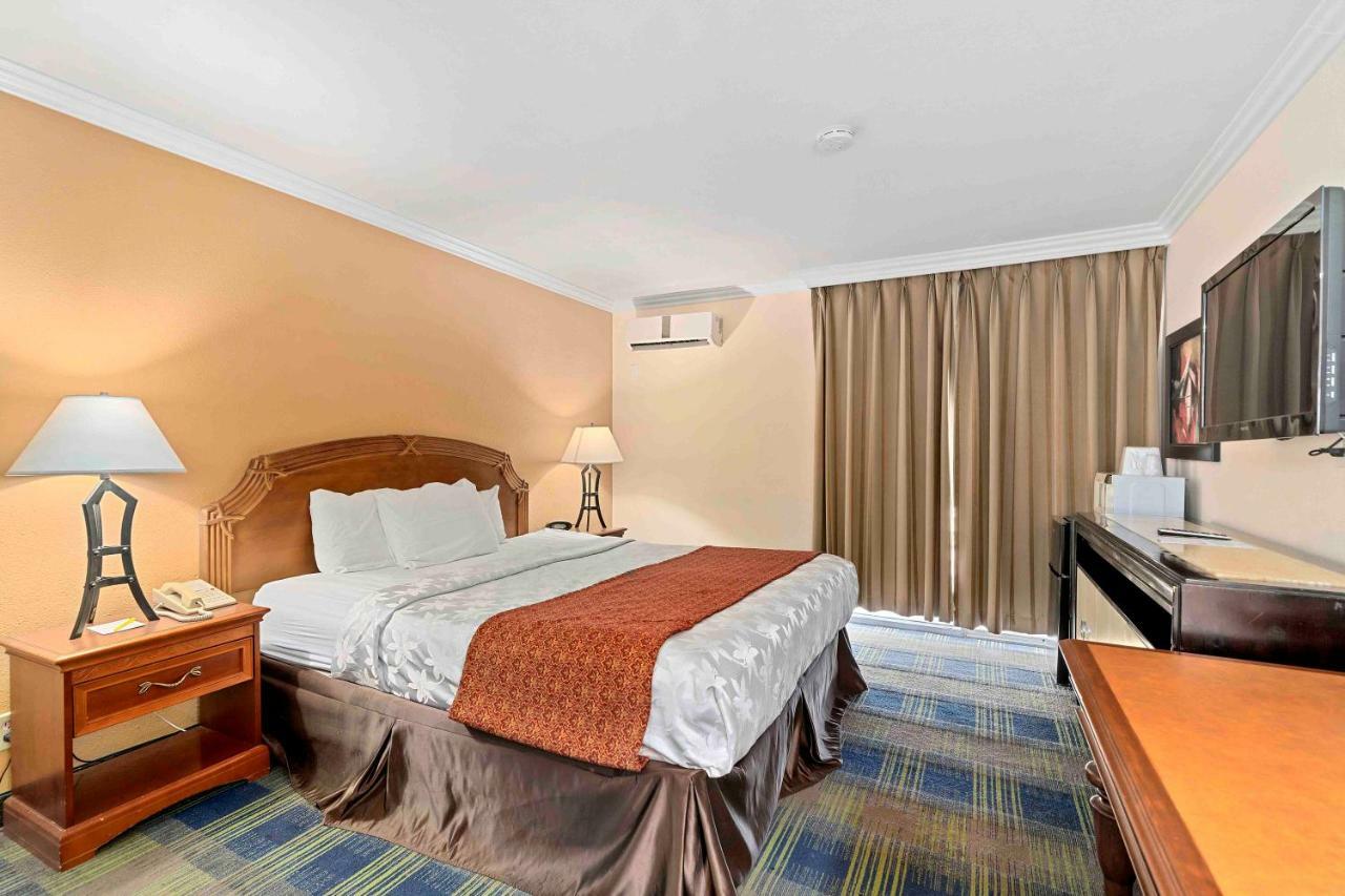 The Lemon Tree Hotel Anaheim Ngoại thất bức ảnh