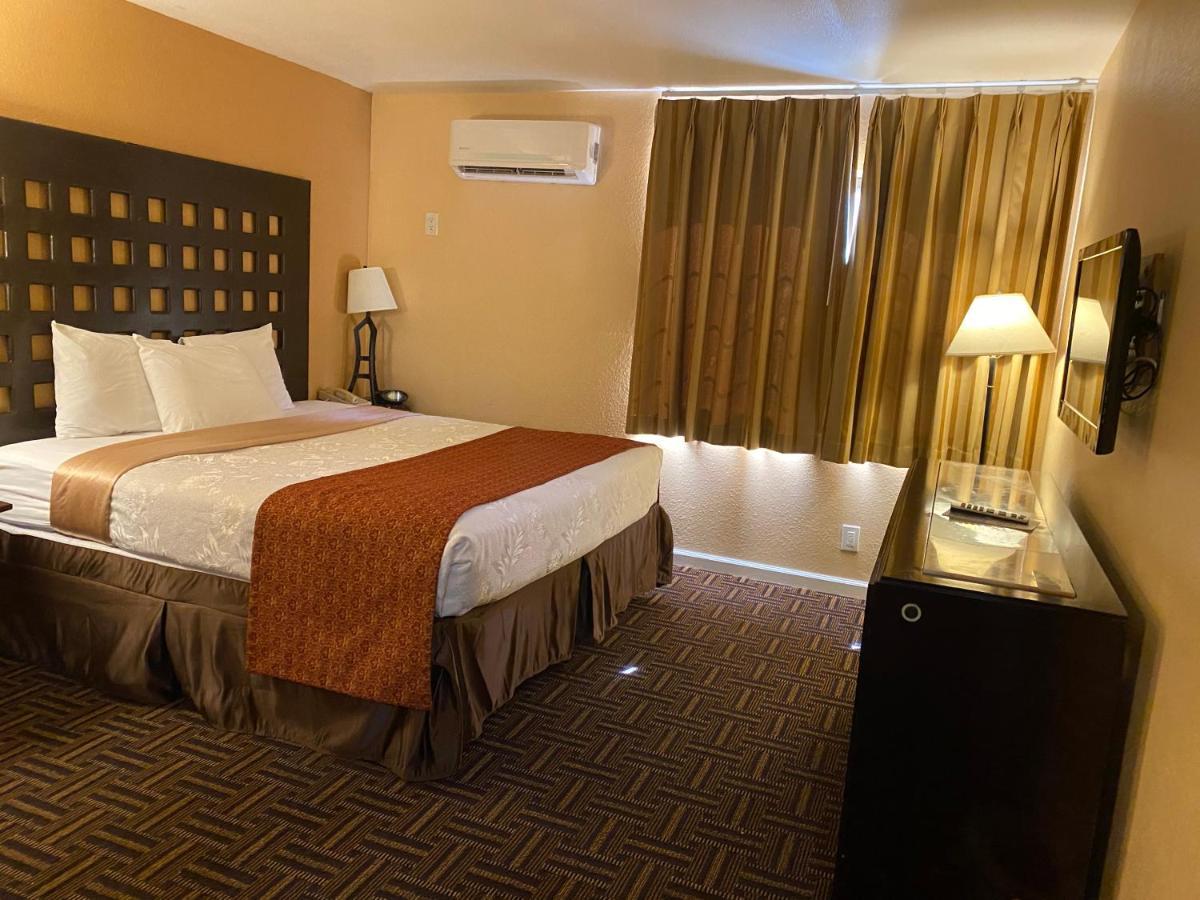 The Lemon Tree Hotel Anaheim Ngoại thất bức ảnh